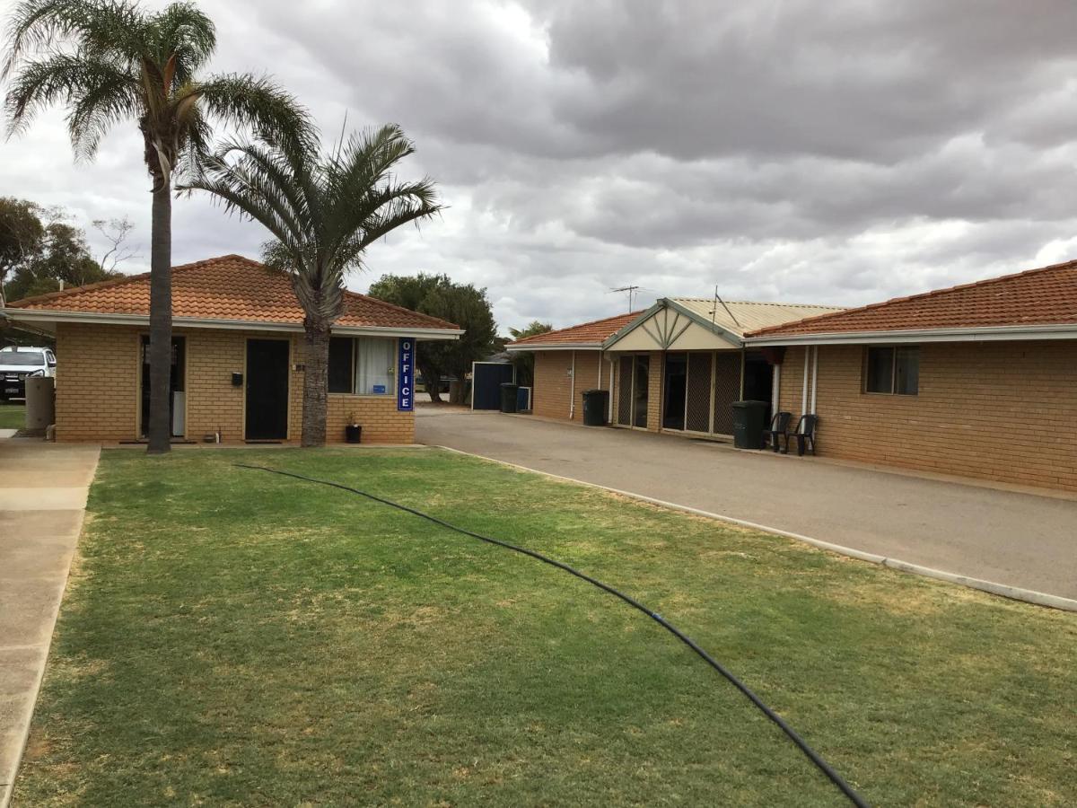 Rhodeside Lodge Geraldton Exterior photo